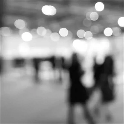 Maria søger job som sælger / administrativ medarbejder / kundeservicemedarbejder